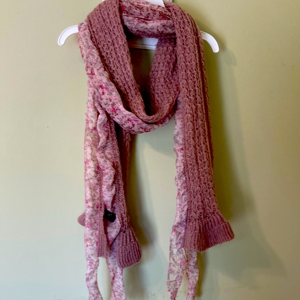 Pink flower scarf